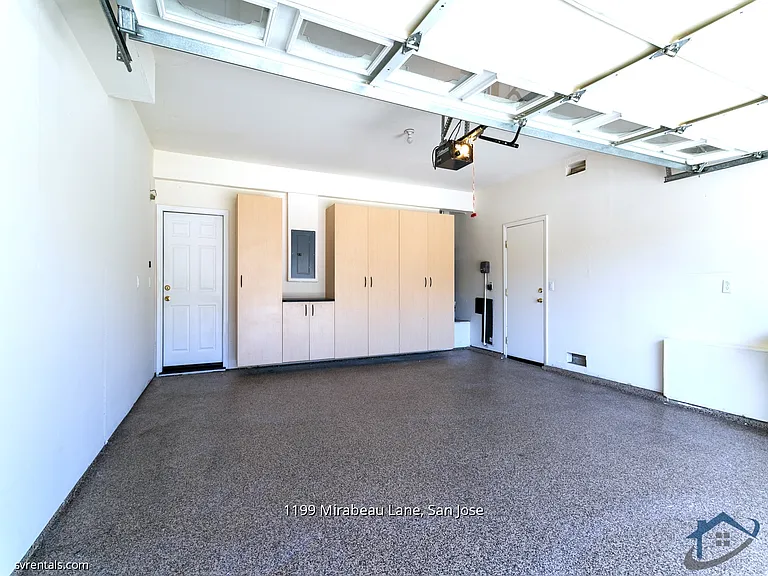 1199 Mirabeau Ln — Photo 23