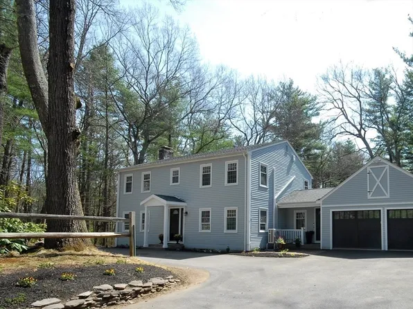 747 Old Marlboro Rd, Concord, MA 01742