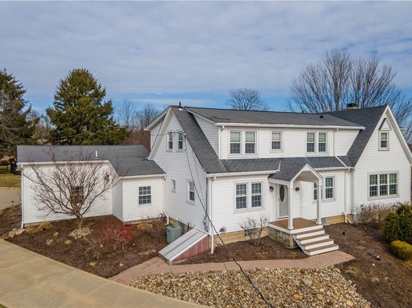 1299 Oakridge Rd, Mc Donald, PA 15057