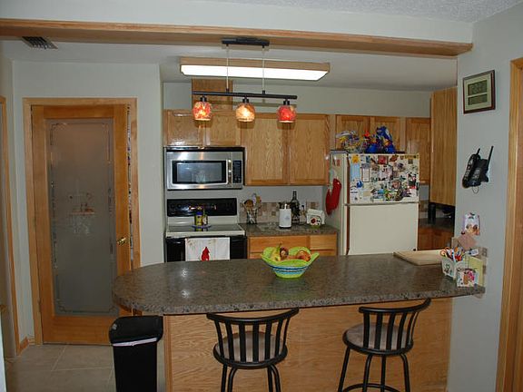 5th image of 1722 Kern Dr