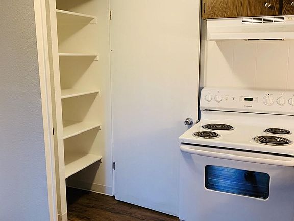 4th image of 6533 150th St SW #185