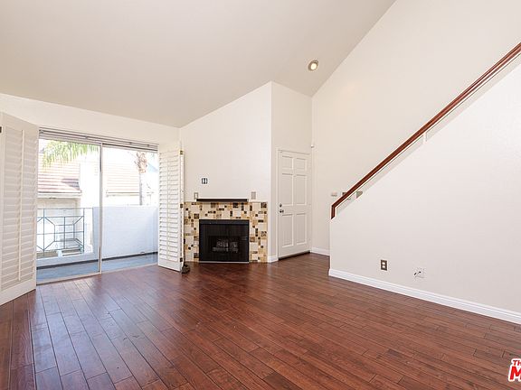 4th image of 435 E Tamarack Ave Unit 163