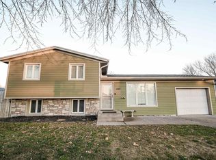 1101 E 5th St, Hastings, NE 68901