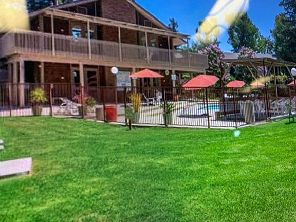 2nd image of 1024 Cabrillo Park Dr APT F