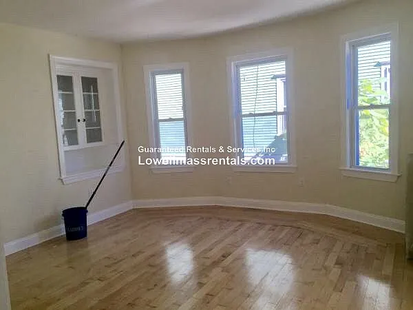 1211 Middlesex St #1 — Photo 6