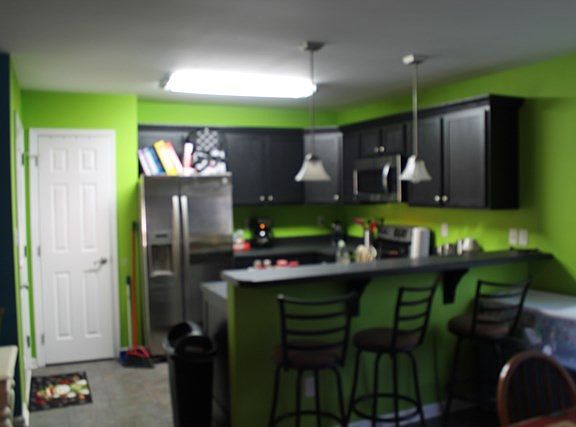 3rd image of 405 Durant St