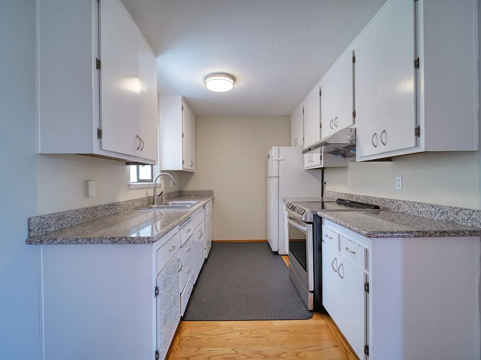 1 bed, 790 sqft, $2,800 — Photo 4