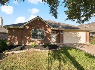 4111 Mustang Rd, Pearland, TX 77584