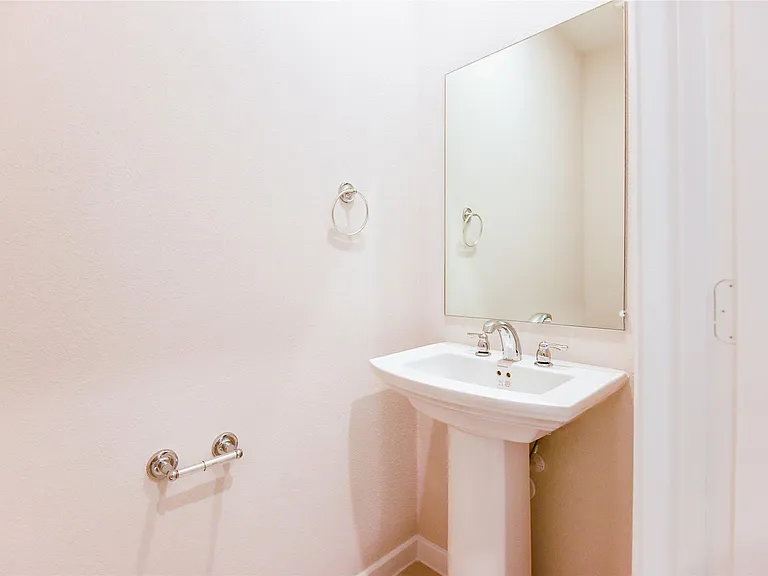 7826 Kenora Way — Photo 39