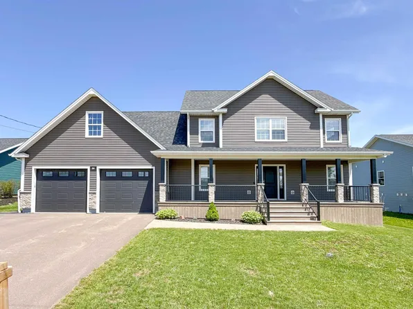 90 Macrae Dr, Charlottetown, PE C1C 0S5