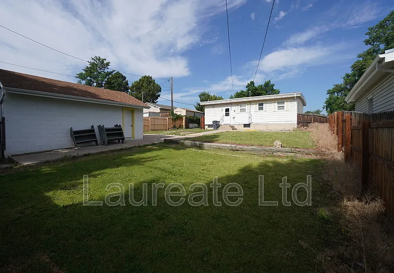 4580 S Fox St — Photo 13