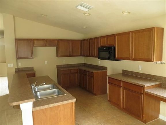 2nd image of 31144 Wrencrest Dr