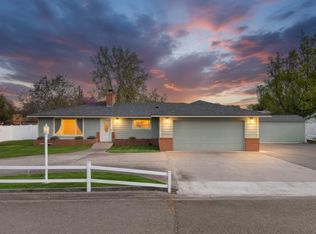 4313 W Agate St, Pasco, WA 99301