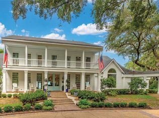 2 Orange Grove Lndg, Saint Simons Island, GA 31522