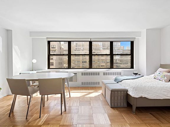 5th image of 399 E 72nd St APT 15C