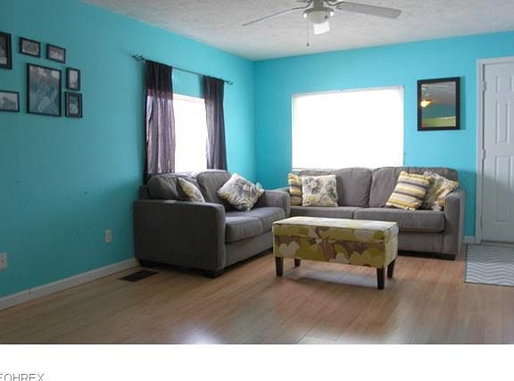 4th image of 319 Hohman Ave