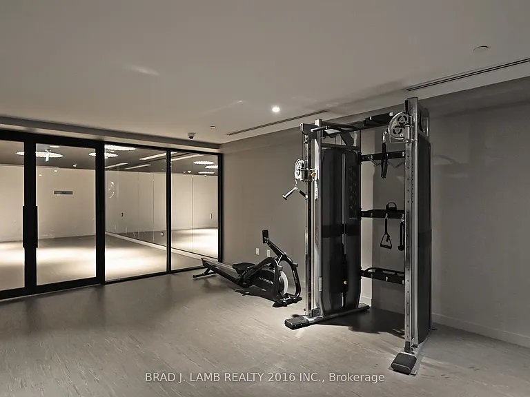 195 McCaul St #1014 — Photo 34