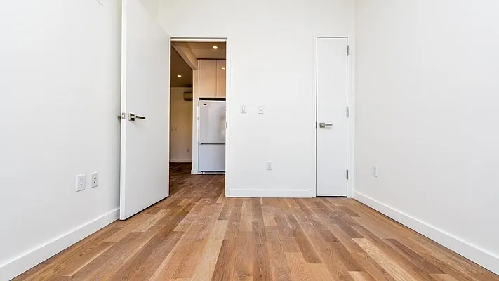 Rented by Nooklyn NYC LLC | media 33