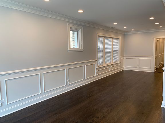 5th image of 3929 N Whipple St #1