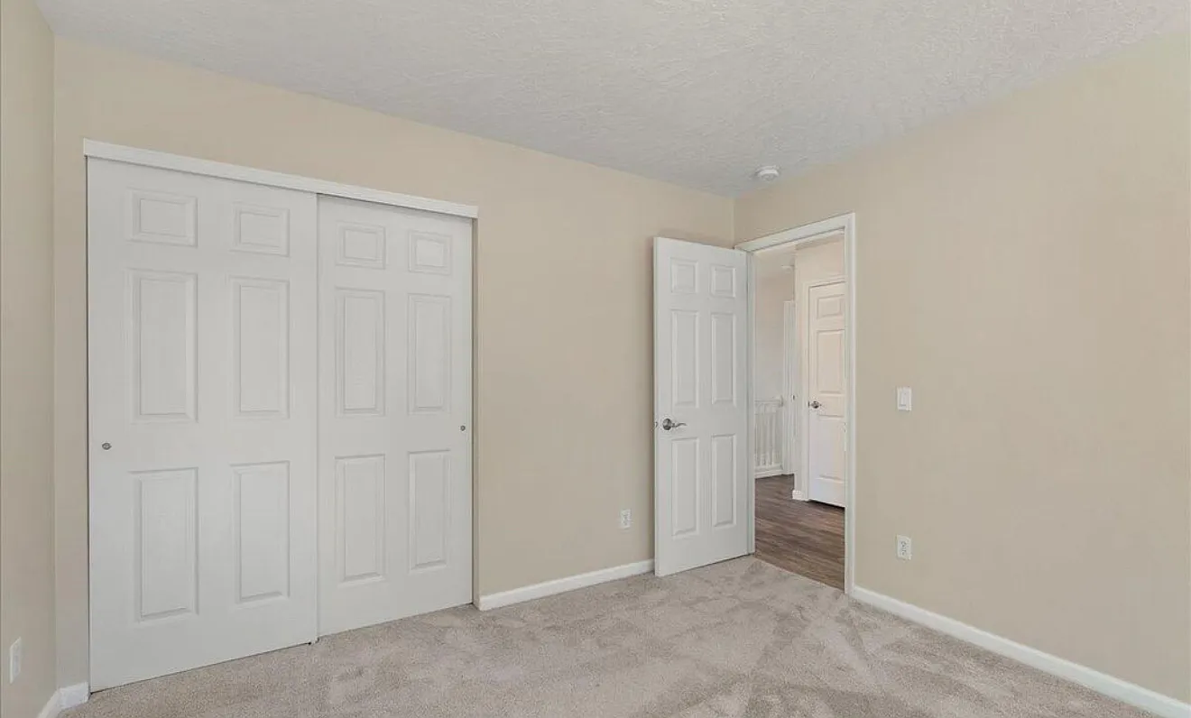 4995 North Tasman Drive - 1 — Photo 3