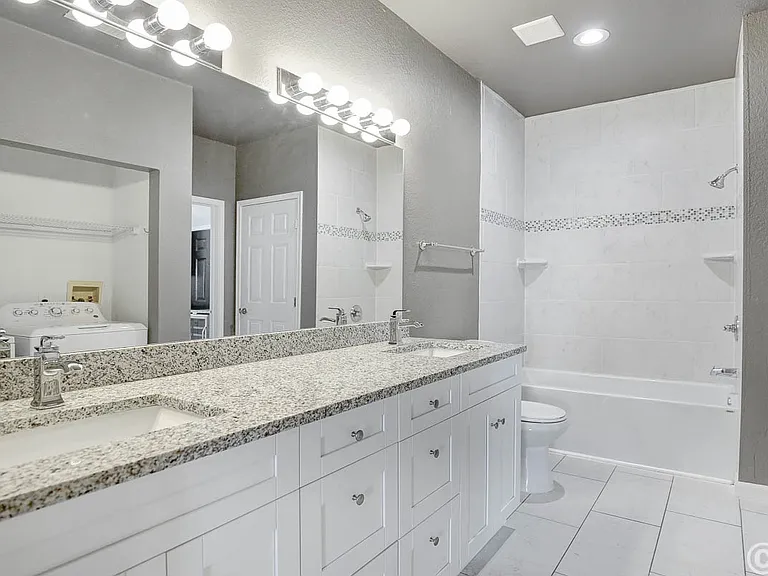 4311 Bayside Village Dr — Photo 16