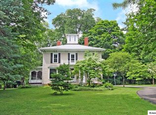 1261 Gambier Rd, Mount Vernon, OH 43050