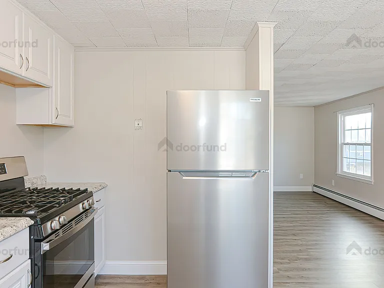 16 Harvard Rd #6 — Photo 7