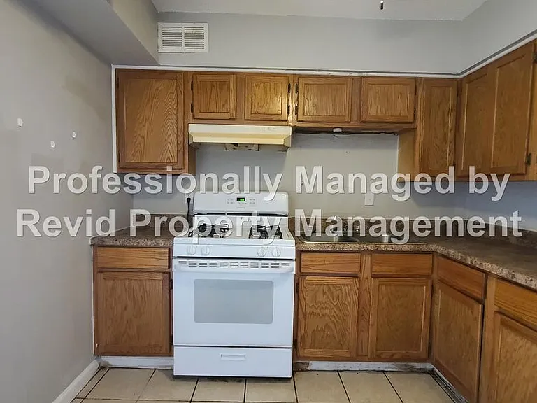147 Stonewall St. — Photo 9