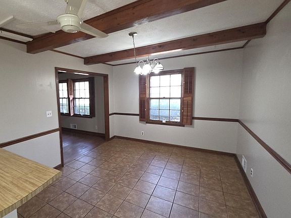 5th image of 2854 Jordan Woods Dr