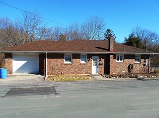 44 E Columbus St, Bangor, PA 18013