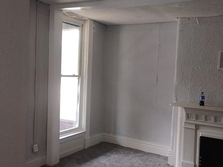2531 W Main St — Photo 10