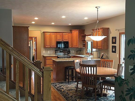 3rd image of 6241 Wynestone Ct