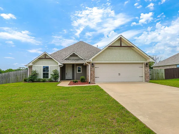 350 Smith Cir, Lindale, TX 75771