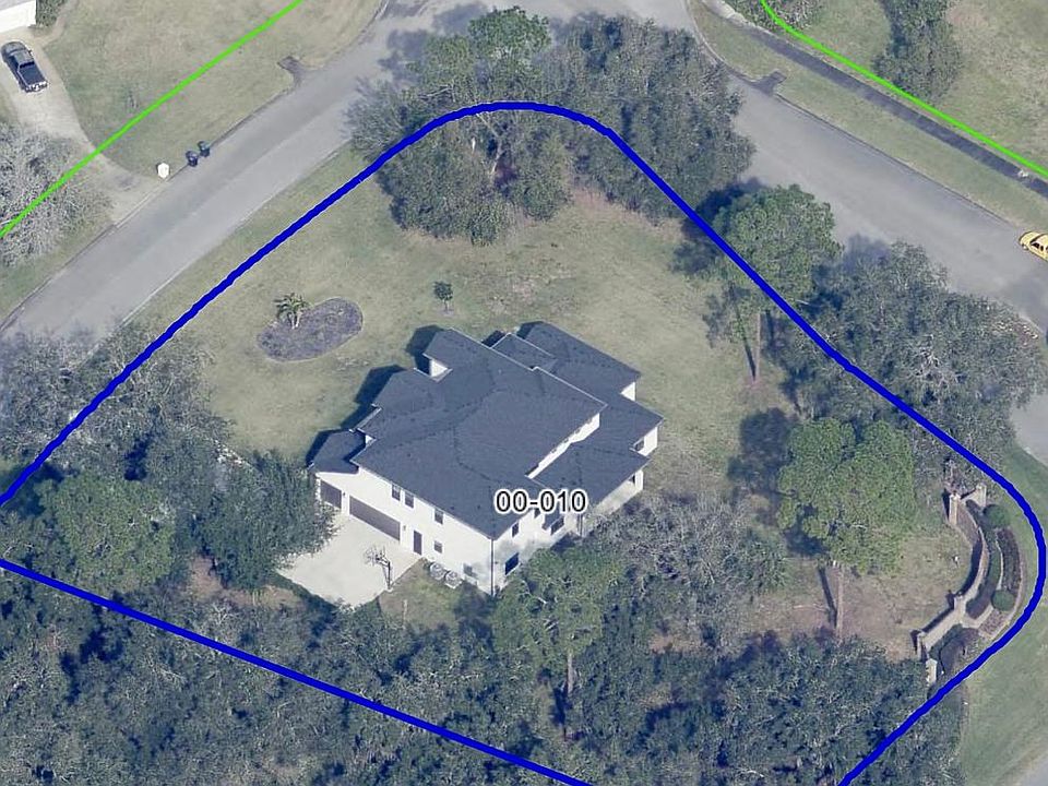 1st image of 13984 Myrtlewood Dr
