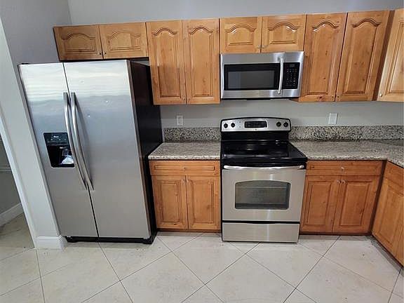 5th image of 3717 S LAKE ORLANDO PARKWAY #7