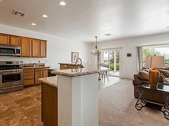 4th image of 2709 Willow Wren Dr