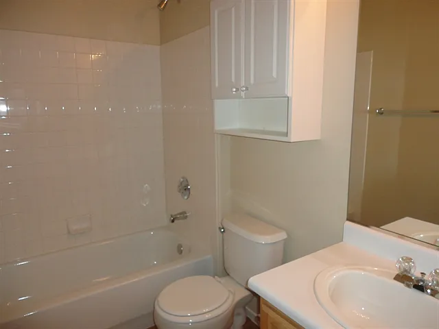 207 Luninborg St — Photo 10