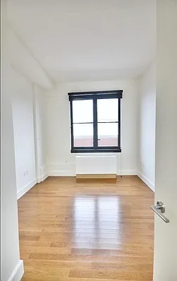 Rented by Loom Group | media 76