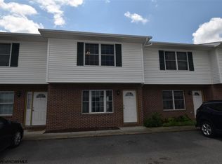 1337 Riddle Ave APT 4, Morgantown, WV 26505