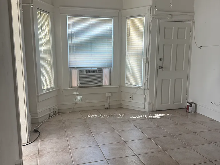 23 S Hollywood Ave #6 — Photo 9