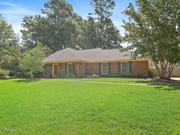26 Redbud Ln, Madison, MS 39110