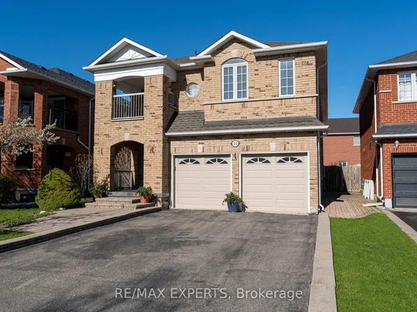 31 Monteith Cres, Vaughan, ON L6A 3M7