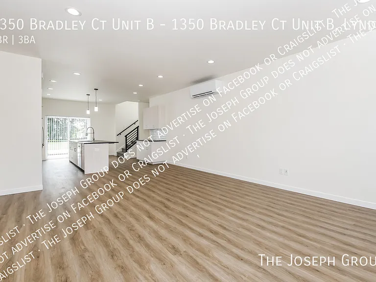 1350 Bradley Ct #B — Photo 2