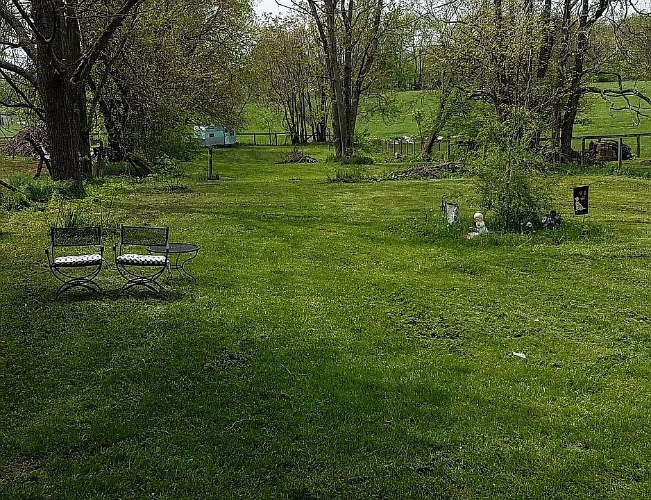 2nd image of 211 Bryarly Rd