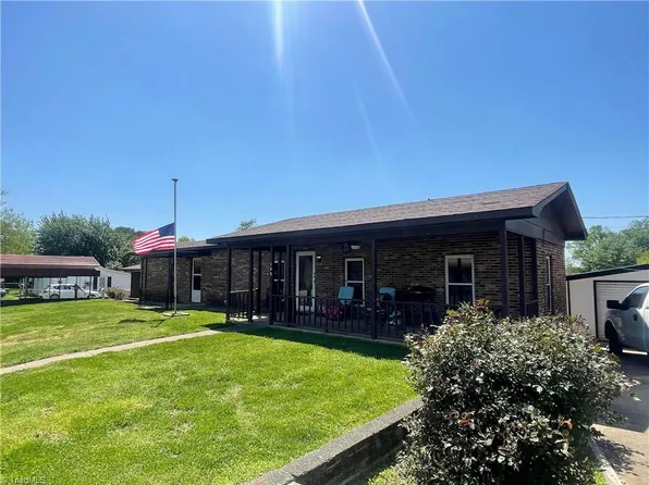 145 Rosedale Dr, Elkin, NC 28621