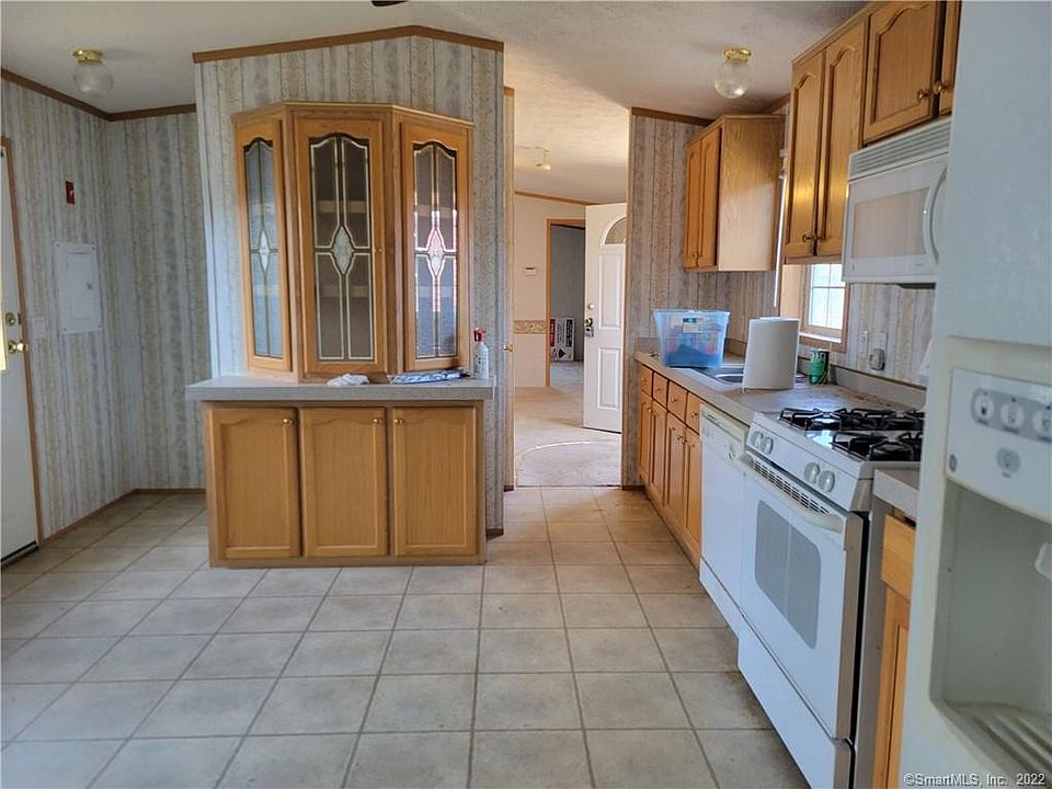 2nd image of 252 Old Canterbury Tpke Lot 34A