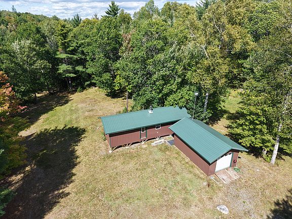 2nd image of 1 Forest Brook Drive