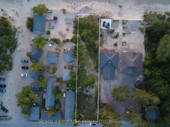 316 Shore Ln, Wasaga Beach, ON L9Z 1Z5