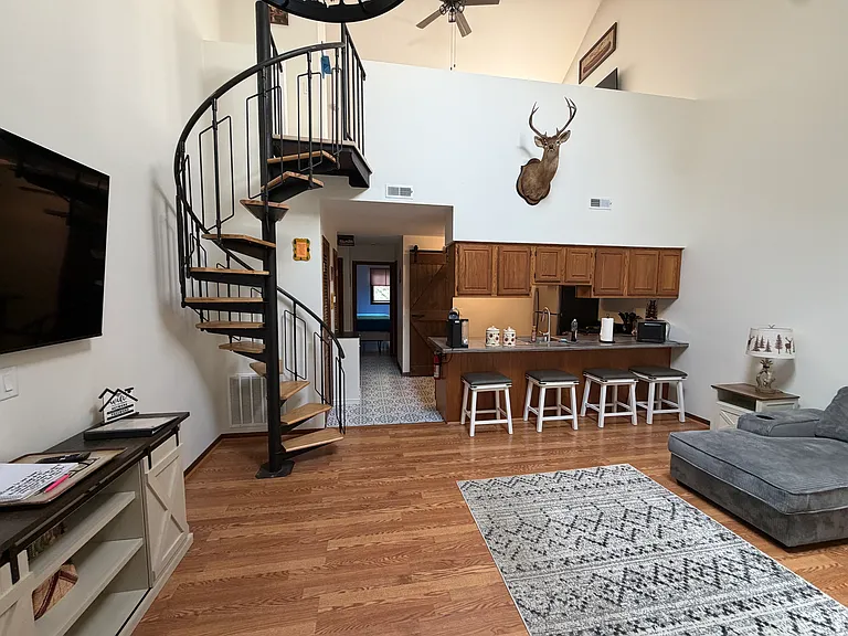 4 Red Lodge Dr #10 — Photo 9