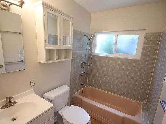 5th image of 21 Belle Ave APT 4